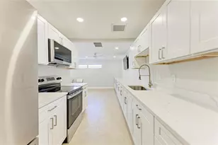 1218 Moonmist Cir, Sarasota, FL 34242 - Photo 54
