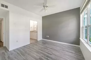 5501 Rosehill Rd, Sarasota, FL 34233 - Photo 20