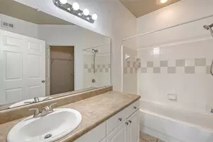 5501 Rosehill Rd, Sarasota, FL 34233 - Photo 32