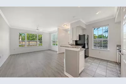 5501 Rosehill Road #105, Sarasota, FL 34233 - Photo 14