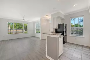 5501 Rosehill Rd, Sarasota, FL 34233 - Photo 14
