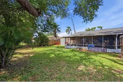 4501 86th Street Court W, Bradenton, FL 34210 - Photo 38