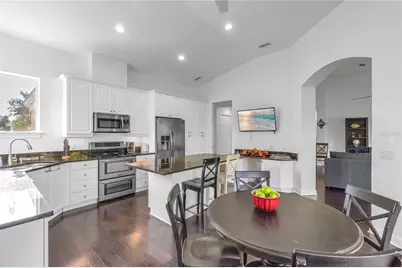 5469 46th Court W, Bradenton, FL 34210 - Photo 12