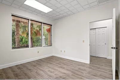 234 N Rhodes Avenue #105, Sarasota, FL 34237 - Photo 8