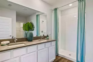 18219 Beehive Ter, Lakewood Ranch, FL 34211 - Photo 10