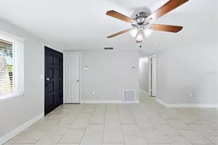 5058 Silk Oak Dr, Sarasota, FL 34232 - Photo 6