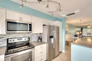 4307 Gulf Dr, Holmes Beach, FL 34217 - Photo 8