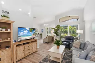 4222 65th Pl E, Sarasota, FL 34243 - Photo 4