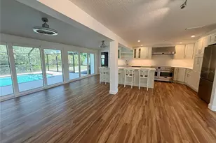 5569 Shadow Lawn Dr, Sarasota, FL 34242 - Photo 26