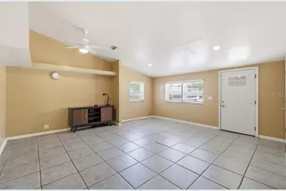 7207 S West Shore Boulevard, Tampa, FL 33616 - Photo 4
