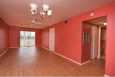3607 Lake Bayshore Drive #312, Bradenton, FL 34205 - Photo 10