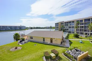 3607 Lake Bayshore Dr, Bradenton, FL 34205 - Photo 40