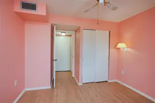 3607 Lake Bayshore Dr, Bradenton, FL 34205 - Photo 36