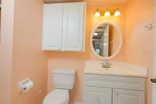 3607 Lake Bayshore Dr, Bradenton, FL 34205 - Photo 26