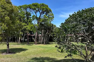972 La Costa Cir, Sarasota, FL 34237 - Photo 44
