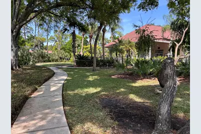 972 La Costa Circle #3, Sarasota, FL 34237 - Photo 28
