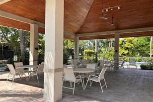 972 La Costa Cir, Sarasota, FL 34237 - Photo 38