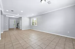4266 67th Ave Cir E, Sarasota, FL 34243 - Photo 12