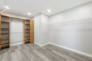 4266 67th Ave Cir E, Sarasota, FL 34243 - Photo 30