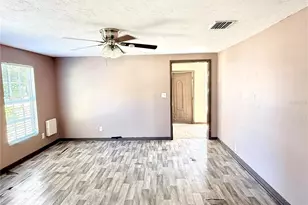 3124 9th St E, Bradenton, FL 34208 - Photo 10