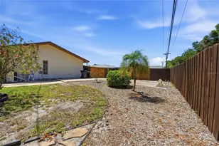 290 Mt Vernon Dr, Venice, FL 34293 - Photo 56
