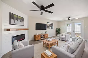 11014 58th St N, Pinellas Park, FL 33782 - Photo 4