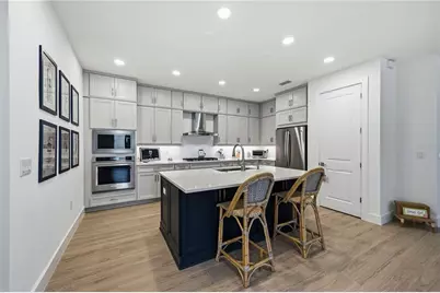 18652 Dayspring Place, Venice, FL 34293 - Photo 8