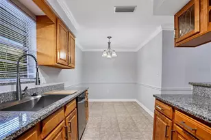 3350 S Osprey Ave, Sarasota, FL 34239 - Photo 2
