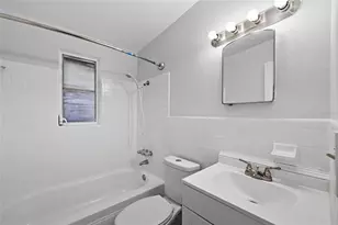 1302 14th St E, Bradenton, FL 34208 - Photo 18