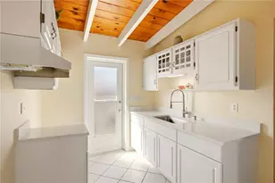 6006 Midnight Pass Rd, Sarasota, FL 34242 - Photo 4