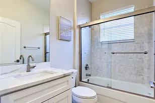 1291 Creek Nine Dr, North Port, FL 34291 - Photo 32
