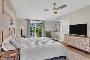 4110 Iola Dr, Sarasota, FL 34231 - Photo 18