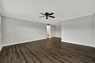 5800 Hollywood Blvd, Sarasota, FL 34231 - Photo 6