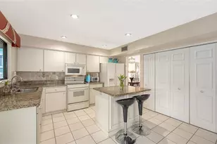 4638 Willow Wood Cir, Sarasota, FL 34241 - Photo 14