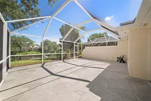 5860 Helicon Pl, Sarasota, FL 34238 - Photo 16