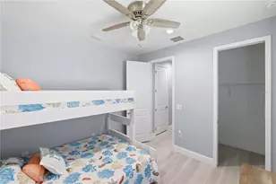 10039 Kingsville Dr, Port Charlotte, FL 33981 - Photo 38