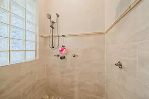1615 Heritage Dr, Valrico, FL 33594 - Photo 36