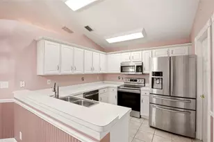 4199 Banbury Cir, Parrish, FL 34219 - Photo 10