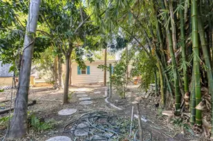 2551 Wilkinson Rd, Sarasota, FL 34231 - Photo 46