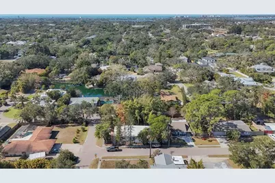 2551 Wilkinson Road, Sarasota, FL 34231 - Photo 6