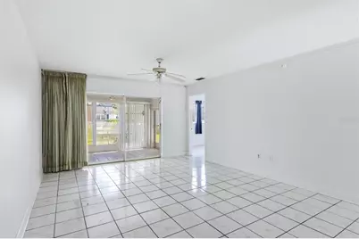 9914 Sebastian Court, Bradenton, FL 34210 - Photo 10