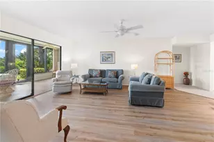 220 Lakewood Dr, Bradenton, FL 34210 - Photo 12