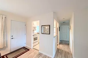 5949 Easy St, Bradenton, FL 34207 - Photo 8