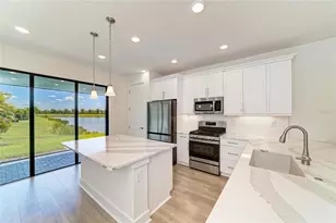 5290 Barnett Cir, Bradenton, FL 34211 - Photo 4
