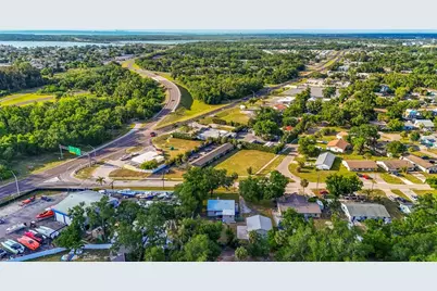 219 39th Street E, Palmetto, FL 34221 - Photo 44