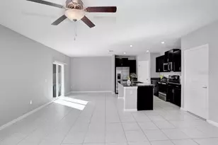 3160 Oyster Cv St, Wimauma, FL 33598 - Photo 8