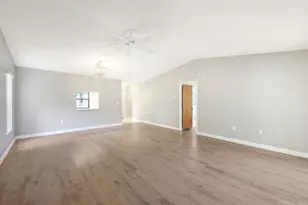 4633 Oak Hill Dr, Sarasota, FL 34232 - Photo 12