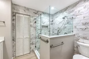 4633 Oak Hill Dr, Sarasota, FL 34232 - Photo 20