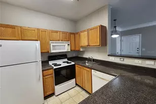4802 51st Street W, Bradenton, FL 34210 - Photo 2