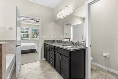 5309 Charlie Brown Lane, Sarasota, FL 34233 - Photo 18